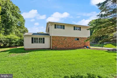 5024 Wheatstone Drive, Fairfax, VA 22032 - Photo 11