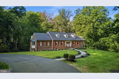 9187 Old Dominion Drive, McLean, VA 22102 - Photo 17