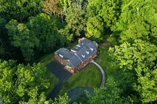 9187 Old Dominion Dr, McLean, VA 22102 - Photo 23