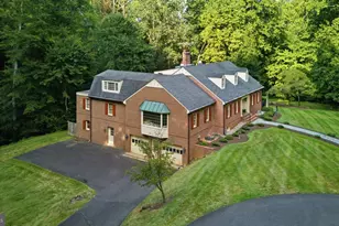 9187 Old Dominion Dr, McLean, VA 22102 - Photo 9