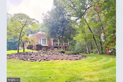 9187 Old Dominion Drive, McLean, VA 22102 - Photo 33