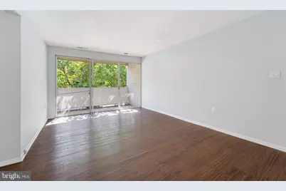 5608 Bloomfield Drive #104, Alexandria, VA 22312 - Photo 9