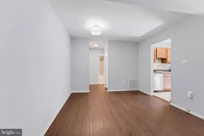 5608 Bloomfield Drive #104, Alexandria, VA 22312 - Photo 11