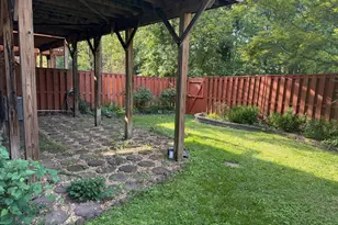 13100 Forest Mist Ln, Fairfax, VA 22033 - Photo 3