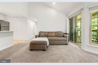 12151 Penderview Lane #2036, Fairfax, VA 22033 - Photo 5