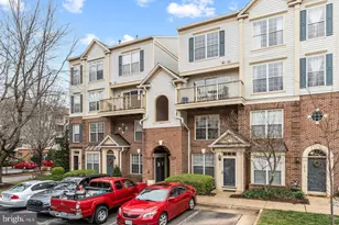 7009 Metropolitan Pl, Falls Church, VA 22043 - Photo 1