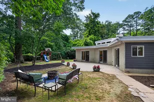 11724 River Dr, Lorton, VA 22079 - Photo 13