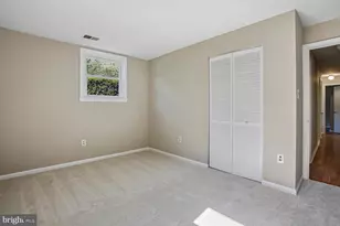 7706 Carrleigh Pkwy, Springfield, VA 22152 - Photo 37
