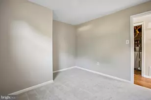 7706 Carrleigh Pkwy, Springfield, VA 22152 - Photo 41