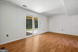 7706 Carrleigh Pkwy, Springfield, VA 22152 - Photo 31