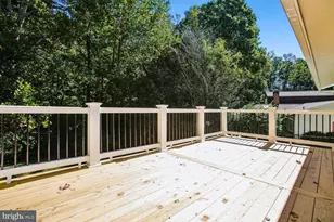 7706 Carrleigh Pkwy, Springfield, VA 22152 - Photo 47