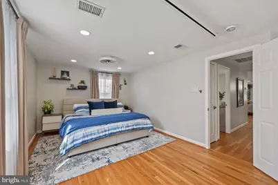 [Address not provided], Fairfax, VA 22033 - Photo 17