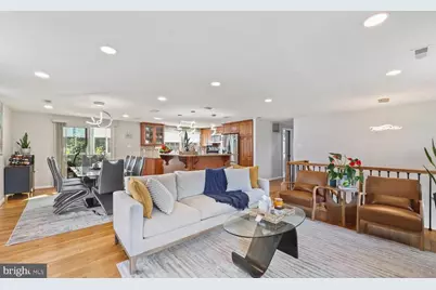 [Address not provided], Fairfax, VA 22033 - Photo 3