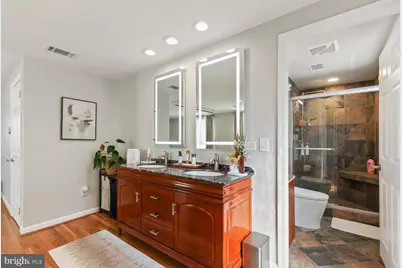 [Address not provided], Fairfax, VA 22033 - Photo 21