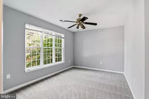 2110 Highcourt Ln, Herndon, VA 20170 - Photo 5