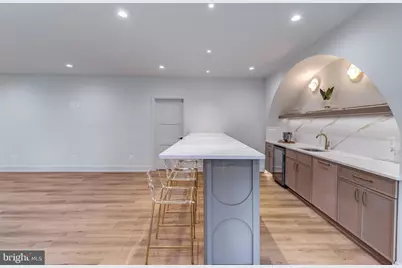1111 Lakewood Drive SW, Vienna, VA 22180 - Photo 51