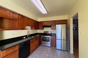 13236 Grand Jct Dr, Fairfax, VA 22033 - Photo 3