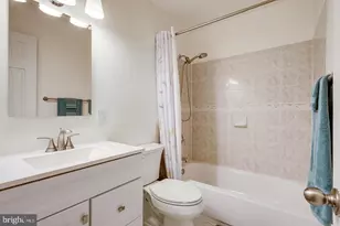 6295 Hillary Ct, Alexandria, VA 22315 - Photo 21