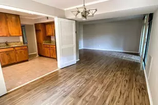1646 Parkcrest Cir, Reston, VA 20190 - Photo 11