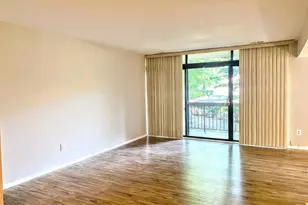 1646 Parkcrest Cir, Reston, VA 20190 - Photo 5