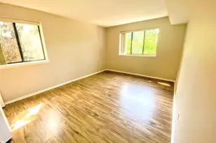 1646 Parkcrest Cir, Reston, VA 20190 - Photo 9