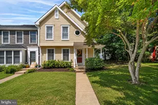 1536 Twisted Oak Dr, Reston, VA 20194 - Photo 1
