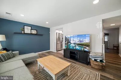 1536 Twisted Oak Drive, Reston, VA 20194 - Photo 3
