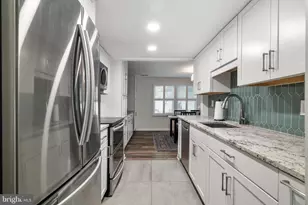1536 Twisted Oak Dr, Reston, VA 20194 - Photo 5