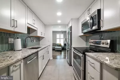 1536 Twisted Oak Drive, Reston, VA 20194 - Photo 7