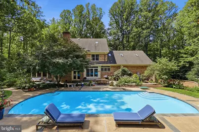 7725 Wyckland Court, Clifton, VA 20124 - Photo 9