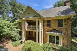 7725 Wyckland Ct, Clifton, VA 20124 - Photo 3