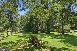 7725 Wyckland Ct, Clifton, VA 20124 - Photo 17