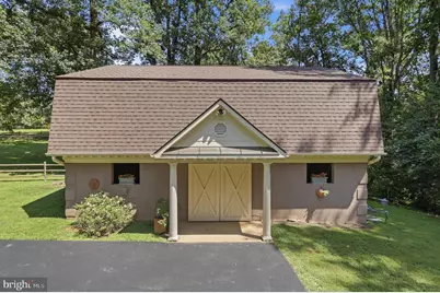 7725 Wyckland Court, Clifton, VA 20124 - Photo 13