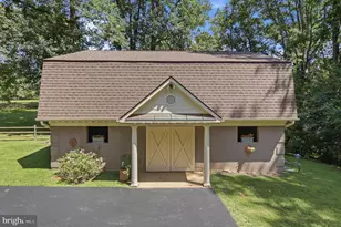 7725 Wyckland Ct, Clifton, VA 20124 - Photo 13