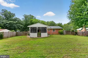4725 Springbrook Dr, Annandale, VA 22003 - Photo 31