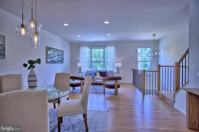 14679 Seasons Drive, Centreville, VA 20120 - Photo 11