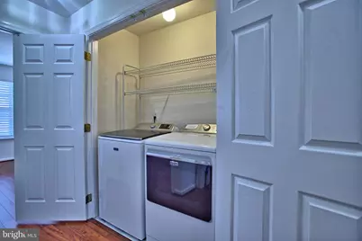 14679 Seasons Drive, Centreville, VA 20120 - Photo 27