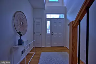 14679 Seasons Dr, Centreville, VA 20120 - Photo 33