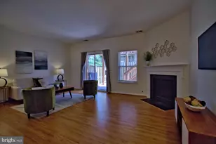 14679 Seasons Dr, Centreville, VA 20120 - Photo 31