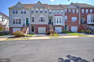 14679 Seasons Dr, Centreville, VA 20120 - Photo 1