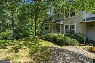 8108 Clifforest Dr, Springfield, VA 22153 - Photo 31