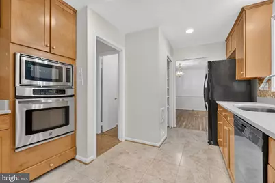 6905 Huntsman Boulevard, Springfield, VA 22153 - Photo 11