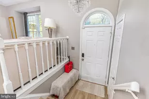 6431 English Ivy Ct, Springfield, VA 22152 - Photo 3