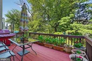 6888 Kerrywood Cir, Centreville, VA 20121 - Photo 13