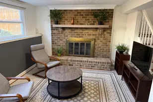 5572 Glasgow Woods Ct, Fairfax, VA 22032 - Photo 7