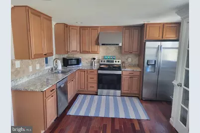 5572 Glasgow Woods Court, Fairfax, VA 22032 - Photo 5