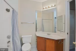 2204 Westcourt Ln, Herndon, VA 20170 - Photo 11