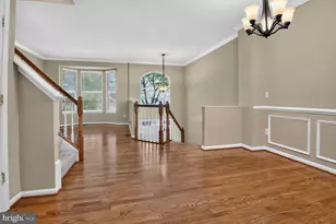4129 Grover Glen Ct, Fairfax, VA 22030 - Photo 3