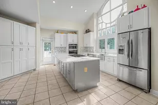 1492 Broadstone Pl, Vienna, VA 22182 - Photo 25