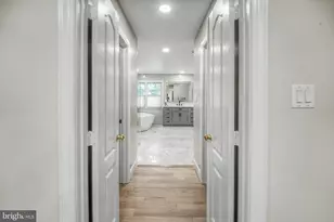 1492 Broadstone Pl, Vienna, VA 22182 - Photo 7